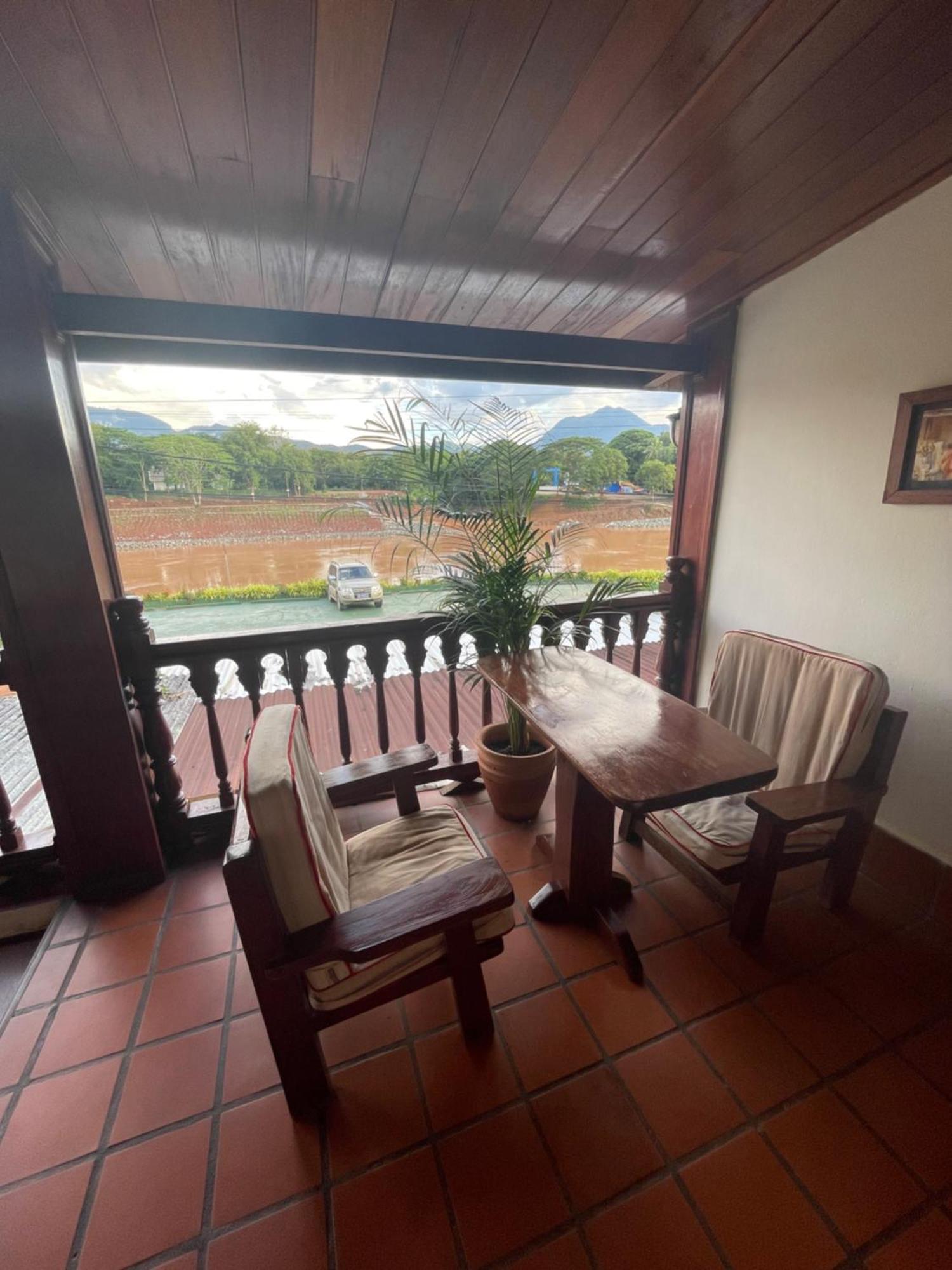 Luang Prabang - Villa Ouis Namkhan Riverside 2 Kültér fotó